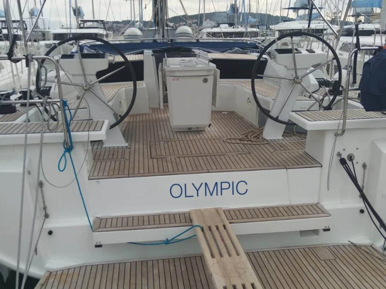 Bootverhuur Bénéteau Oceanis 46.1 in Álimos via SamBoat