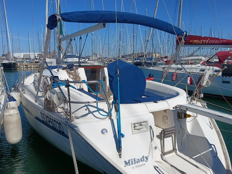 Zeilboot te huur in Genova voor de beste prijs