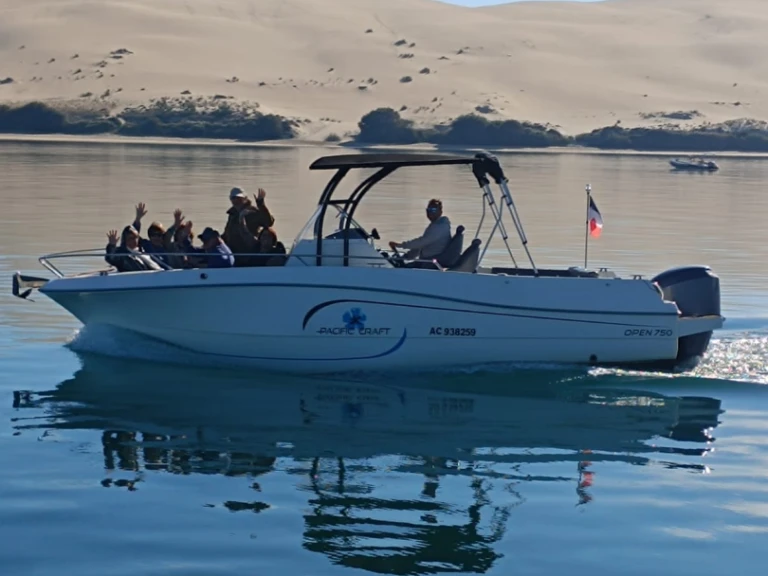 Jachthuur in Arcachon - Pacific Craft Pacific Craft 750 Open via SamBoat