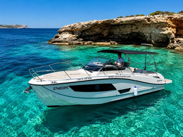 Huur Motorboot met of zonder schipper Quicksilver in Poreč