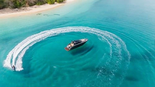 Verhuur Motorboot Azimut met vaarbewijs