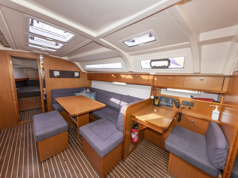 Verhuur Zeilboot Bavaria met vaarbewijs