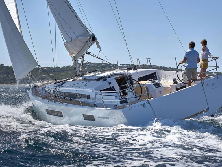 Verhuur Zeilboot in Murter-Kornati - Jeanneau Sun Odyssey 440