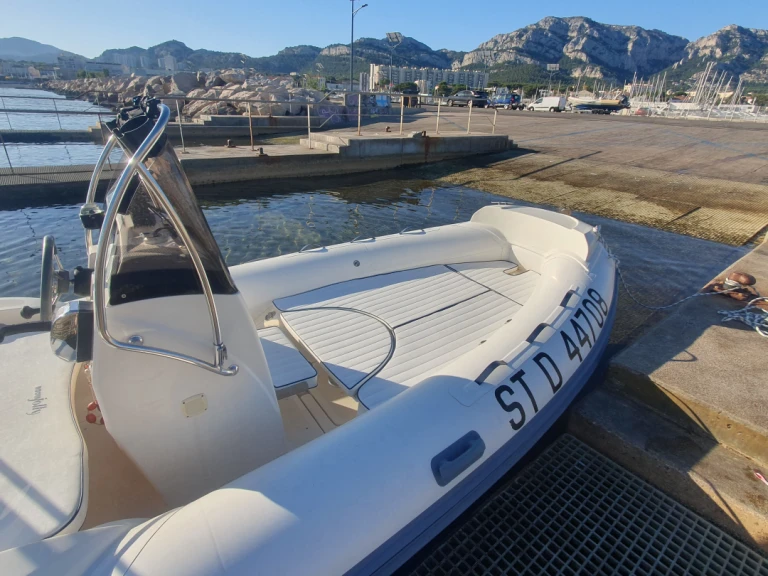 Nuova Jolly King 500 exclusive te huur van particulier of professional in Marseille