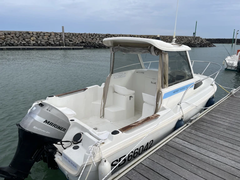 Huur een Jeanneau Merry Fisher 530 HB Cabine in Les Sables-d'Olonne