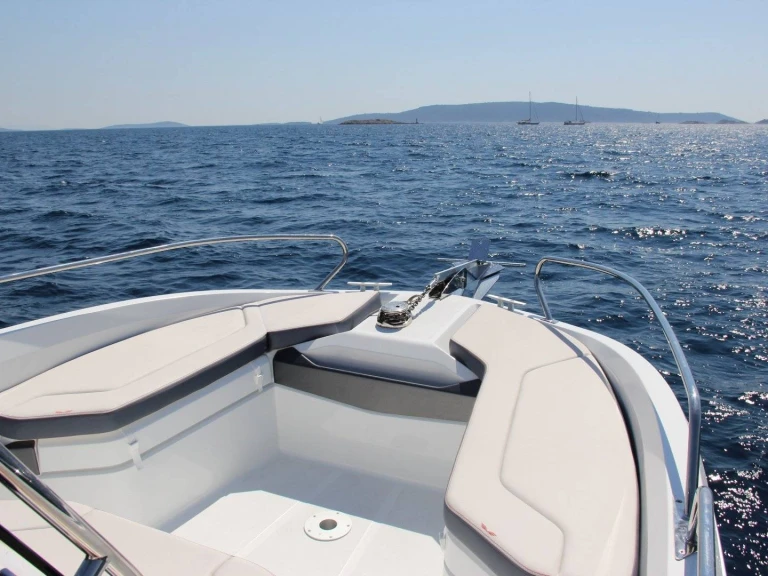 Huur Motorboot met of zonder schipper Quicksilver in Marseille