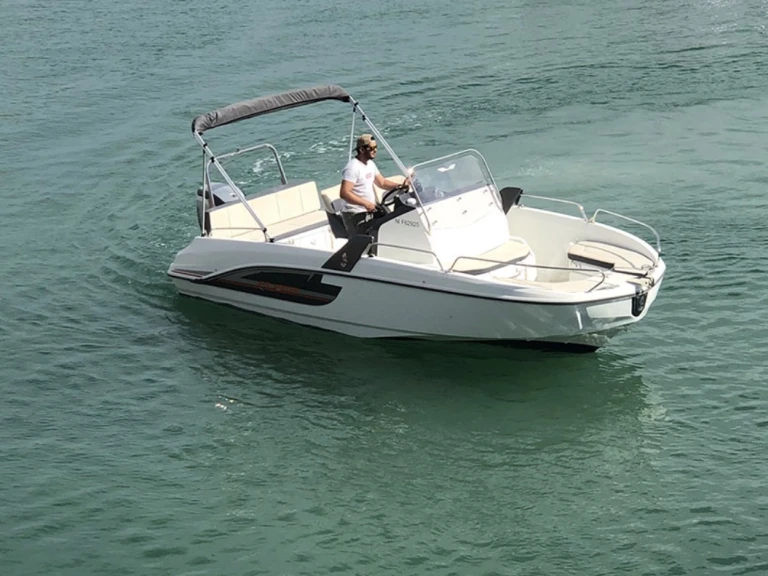 Verhuur Motorboot Quicksilver met vaarbewijs