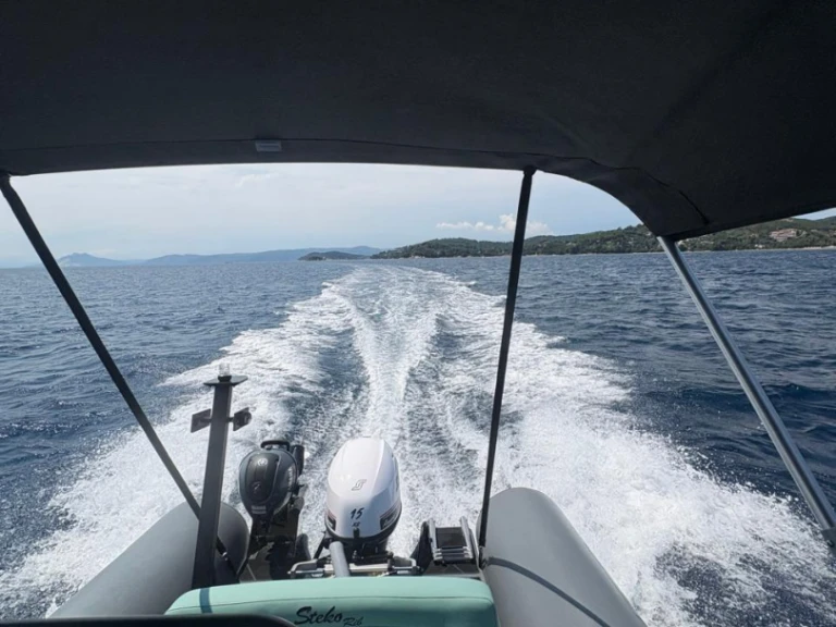 RIB te huur in Skiathos voor de beste prijs