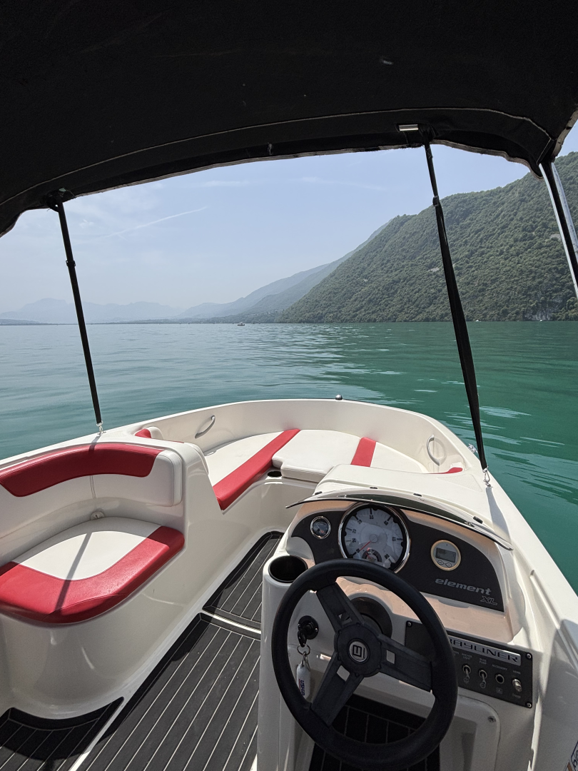 Jachthuur in Grand Port d'Aix-les-Bains - Bayliner Bayliner 180 Element XL via SamBoat