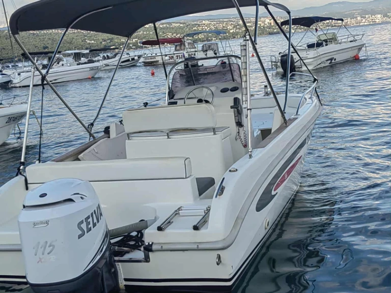 Verhuur Motorboot Selva met vaarbewijs