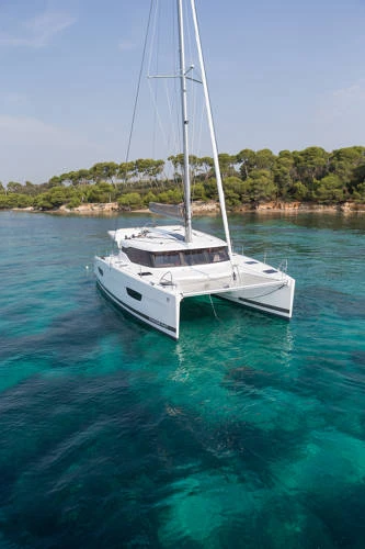 Huur Catamaran met of zonder schipper Fountaine Pajot in Cannes