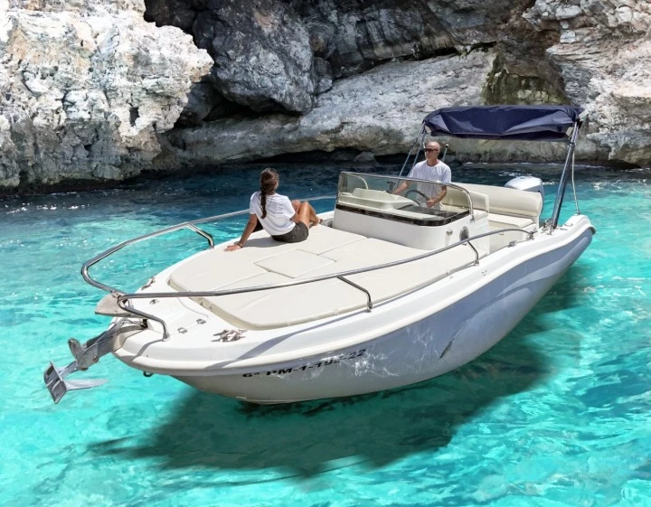 Bootverhuur Allegra 21 SUN in Cala d'Or via SamBoat