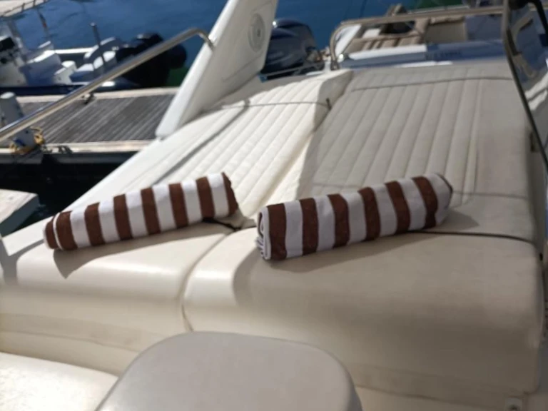 Huur een Azimut Azimut 40 in Porto-Vecchio