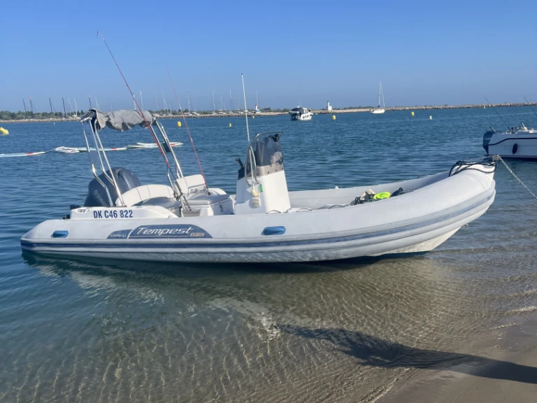 Bootverhuur Port-Camargue goedkoop Tempest 626