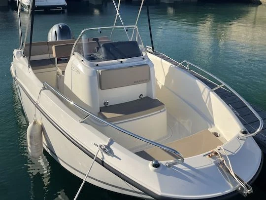 Huur Motorboot met of zonder schipper Quicksilver in Marseille