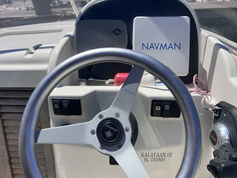 Huur Motorboot met of zonder schipper Jeanneau in Les Issambres