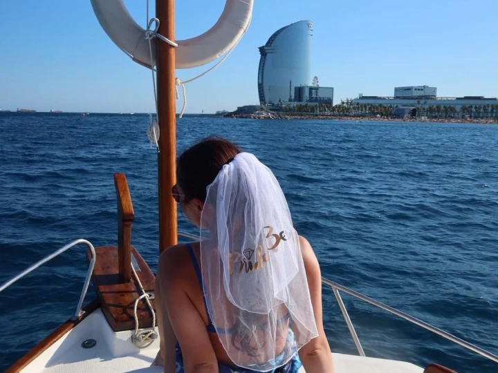 Bootverhuur Menorquin-Yachts Llevant 39 in Port Olímpic of Barcelona via SamBoat