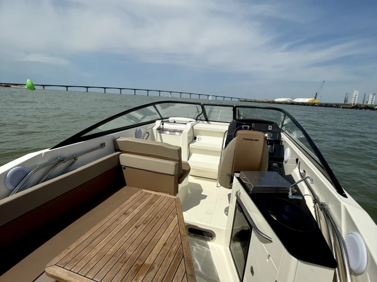 Jachthuur in La Rochelle - Quicksilver Activ 805 Cruiser via SamBoat