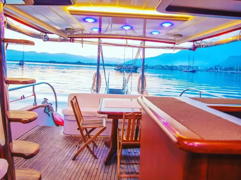 Verhuur Zeilboot Custom met vaarbewijs