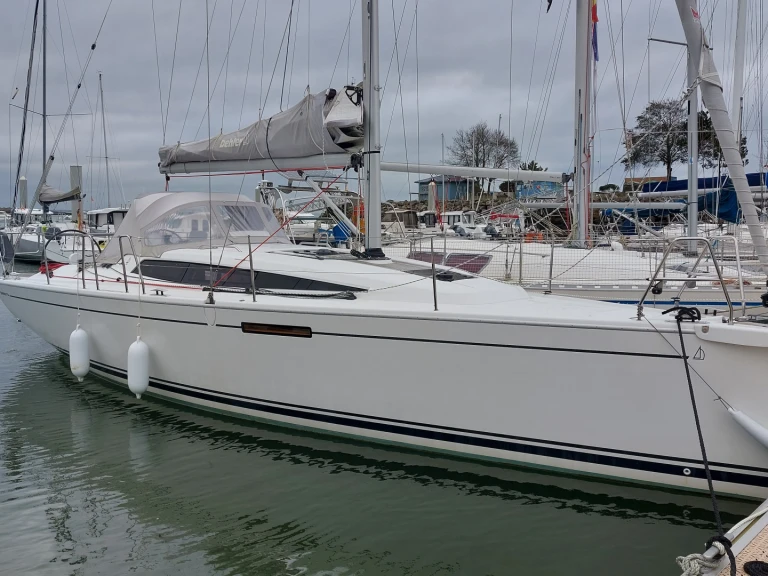 Bootverhuur Dehler Dehler 34 in Loctudy via SamBoat