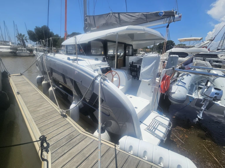 Huur een Bénéteau Excess 11 in Arzon