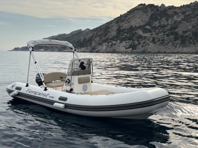 Verhuur RIB in Marseille - Capelli Tempest 430