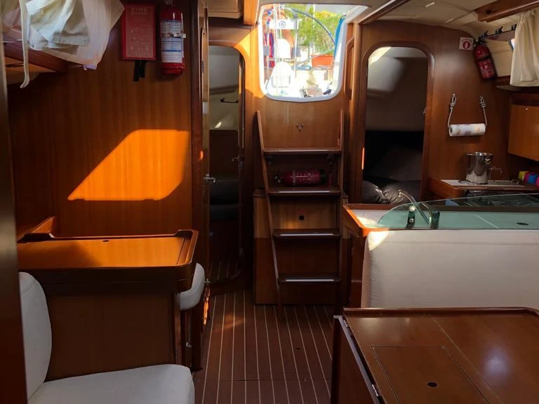 Dufour Dufour 40 Performance te huur van particulier of professional in Palermo
