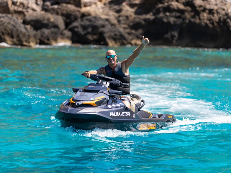 Verhuur Jet Ski in Palma de Mallorca -  SEADOO GTX 230