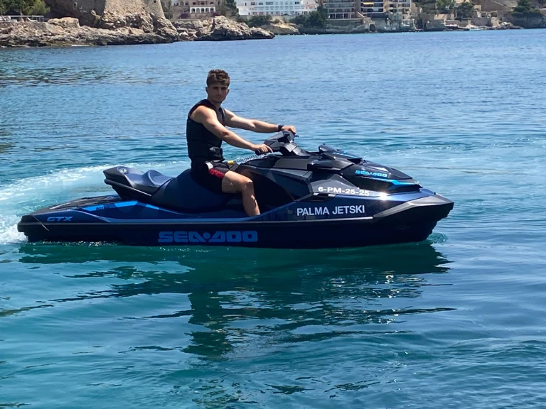 Verhuur Jet Ski in Palma de Mallorca -  SEADOO GTX 230