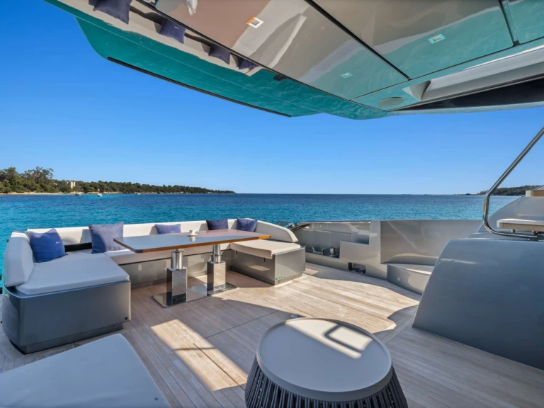 Huur een Riva SAMIRA in Cannes