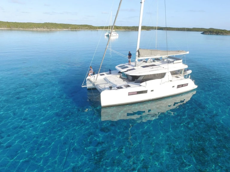 Catamaran te huur in Procida voor de beste prijs
