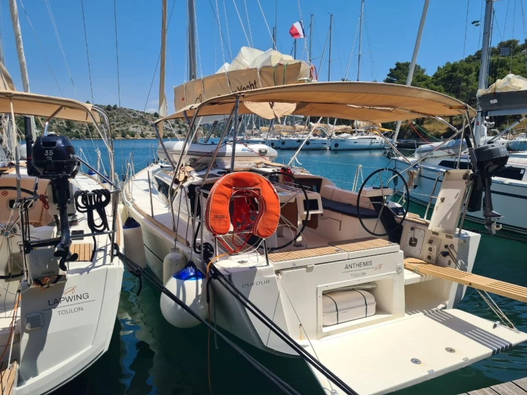 Verhuur Zeilboot in Zaton - Dufour Dufour 360 Grand Large