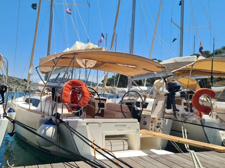 Huur Zeilboot met of zonder schipper Dufour in Zaton