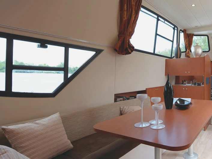 Le Boat Minuetto te huur van particulier of professional in Precenicco
