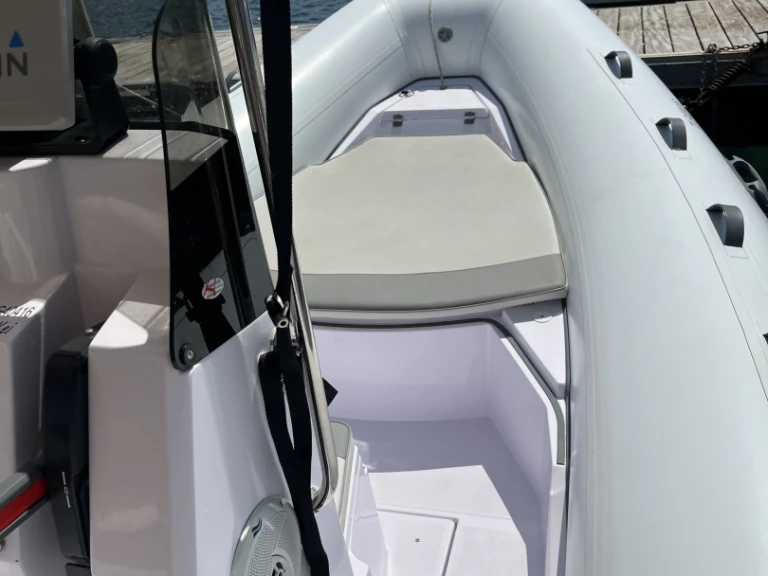 Jachthuur in Sainte-Maxime - Selva D570FB via SamBoat