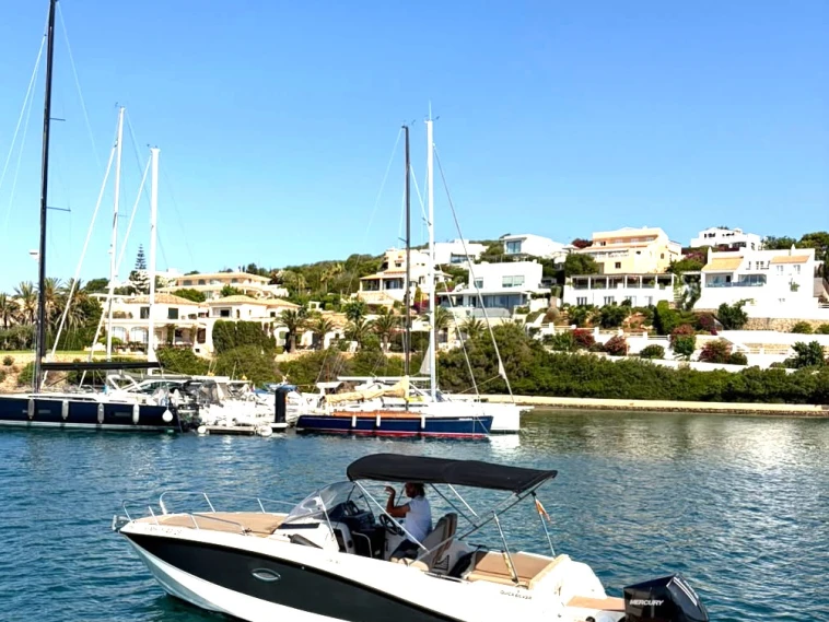 Huur Motorboot met of zonder schipper Quicksilver in Mahon Port