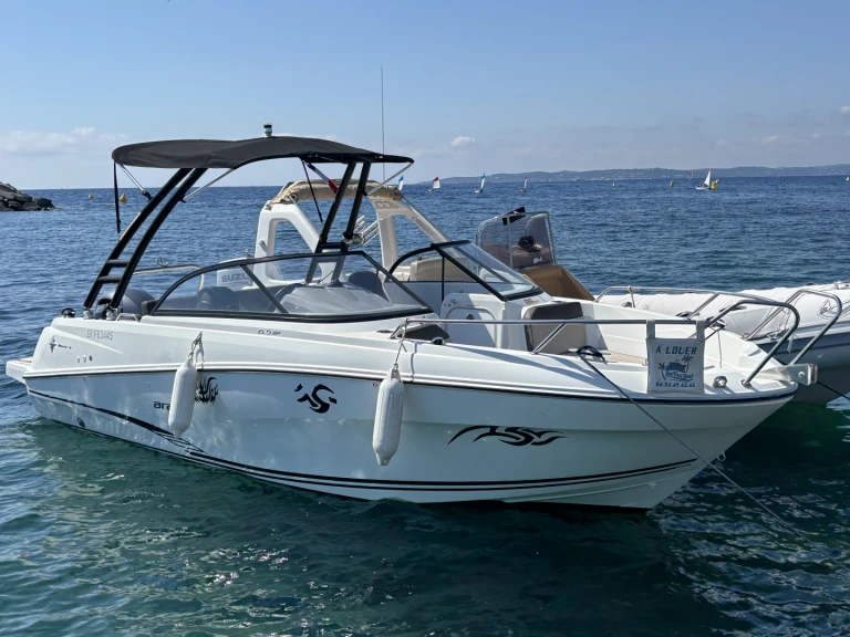 Jeanneau Cap Camarat 6.5 BR te huur van particulier of professional in Les Issambres