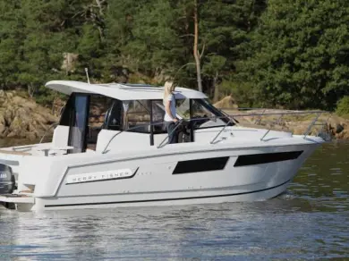 Bootverhuur Bénéteau Merry Fisher 1095 in Villefranche-sur-Mer via SamBoat