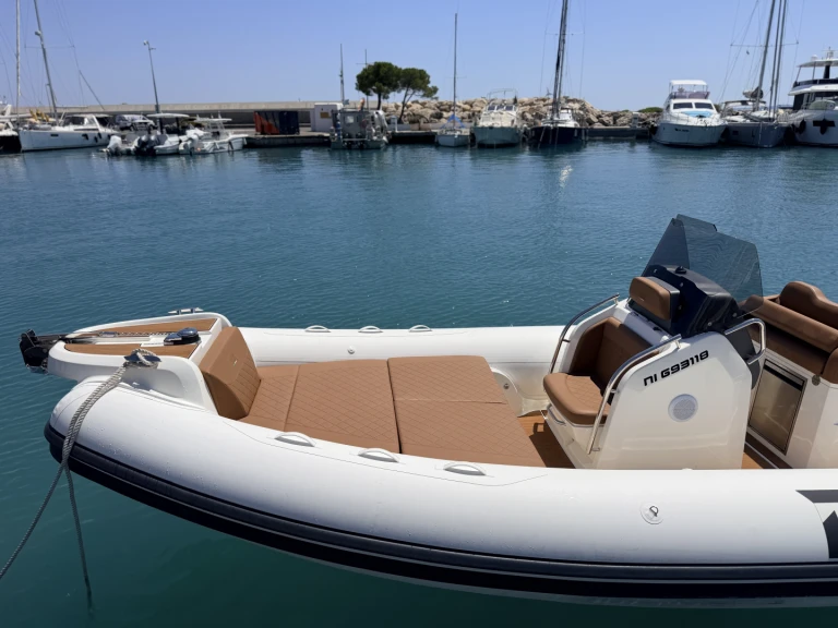 Jachthuur in Saint-Laurent-du-Var - Bsc BSC 78 via SamBoat