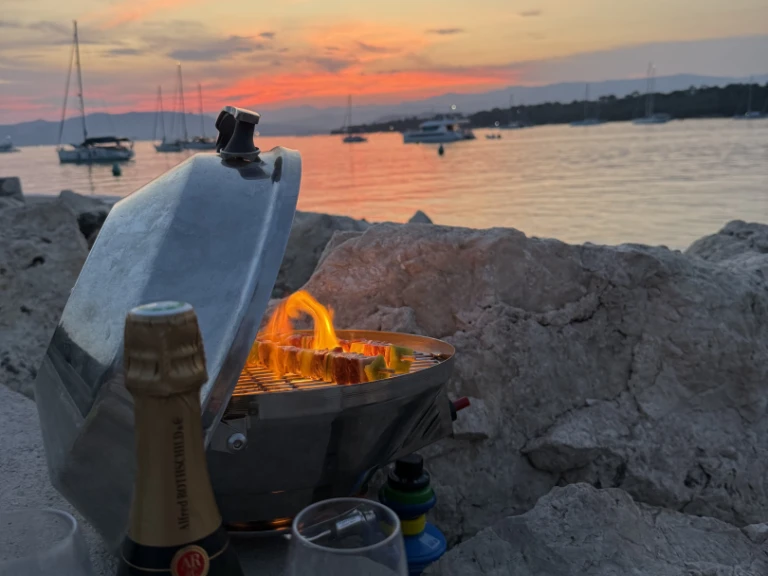 Huur een Salpa laver 20.5 in Mandelieu-la-Napoule