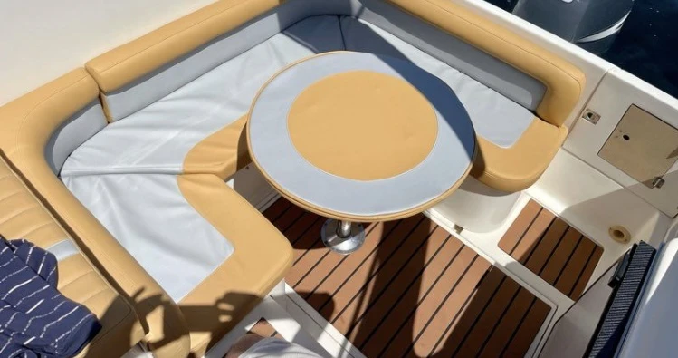Motorboot te huur in Antibes voor de beste prijs