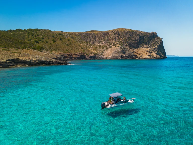 Huur Motorboot met of zonder schipper Arkos in Alcúdia