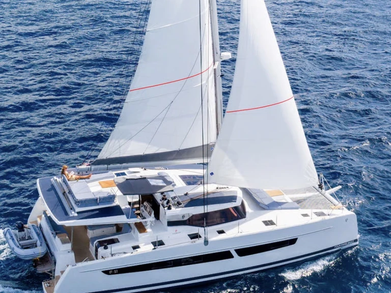 Verhuur Catamaran Fountaine Pajot met vaarbewijs