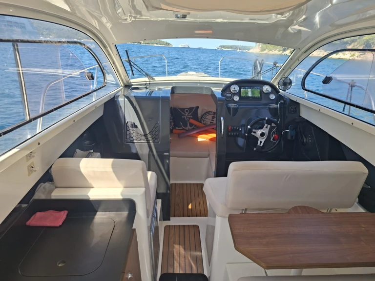 Bootverhuur Quicksilver Activ 705 Weekend in Dubrovnik via SamBoat