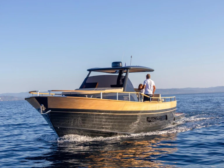 Verhuur Motorboot in Hyères - NAUTICA ESPOSITO STANISLAO ESPOSITO MARE POSITANO OPEN 38