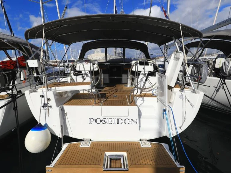 Huur een Hanse Hanse 508 in Pirovac