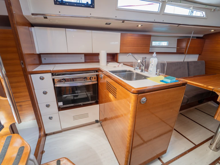 Verhuur Zeilboot Salona met vaarbewijs