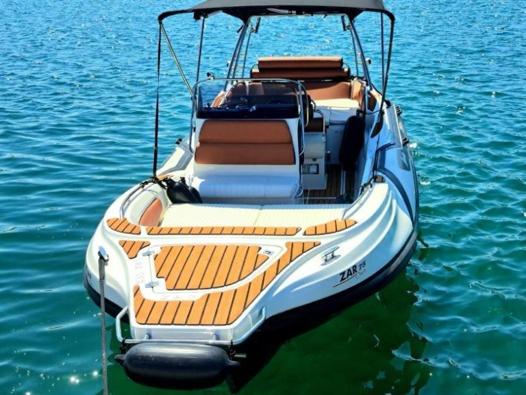 Bootverhuur Zar Zar 75 Suite in Split via SamBoat
