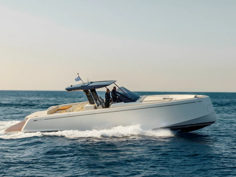 Huur een Pardo Yachts Pardo 43 in Pórto Chéli