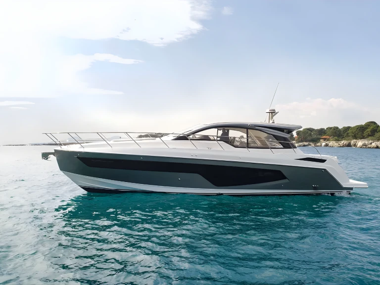 Verhuur Motorboot Azimut met vaarbewijs